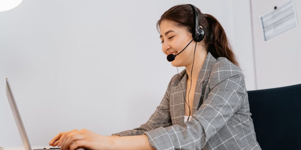 HubSpot CRM connected with call tracking and lead routing for sales and support teams.