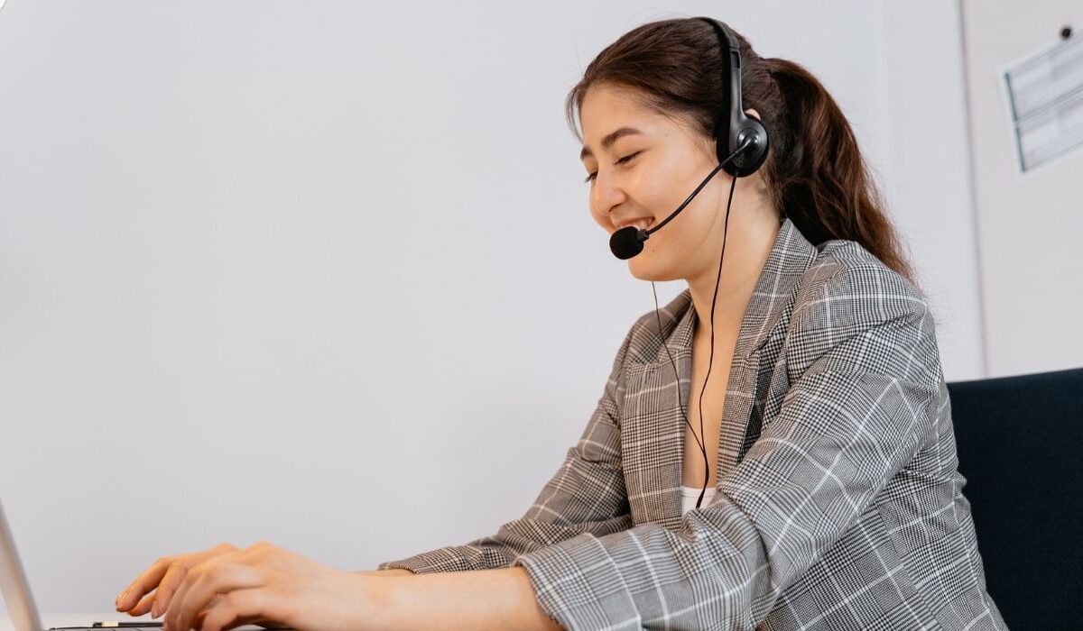 HubSpot CTI Integration: The 2026 Playbook (Pipeline, Attribution, Lead Routing, Call Outcomes)